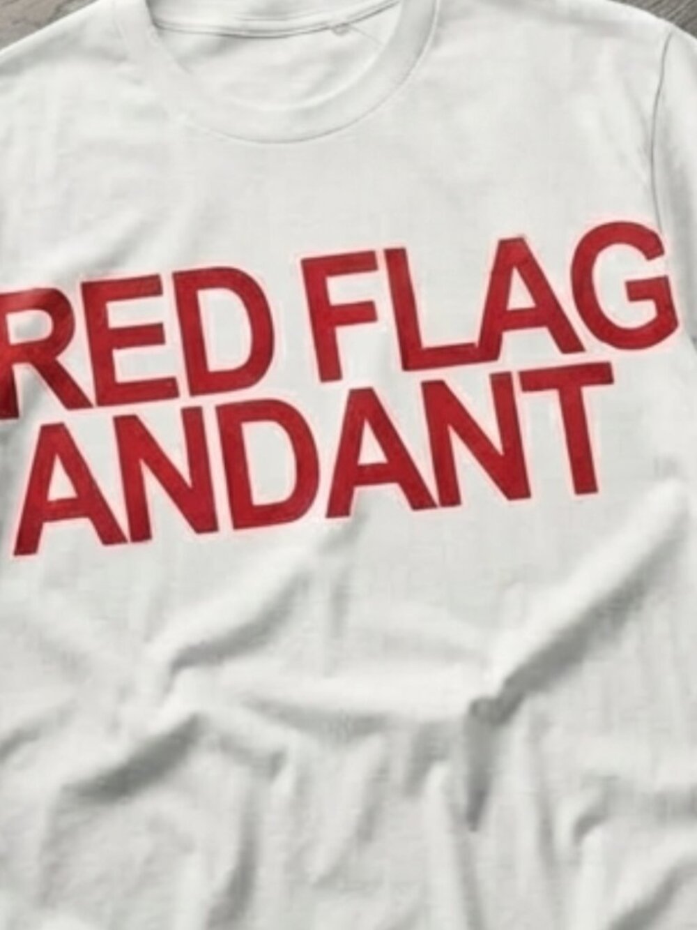 Rosalia Red Flag Tour 2025 Vintage Graphic T-Shirt - Picture 2 of 3